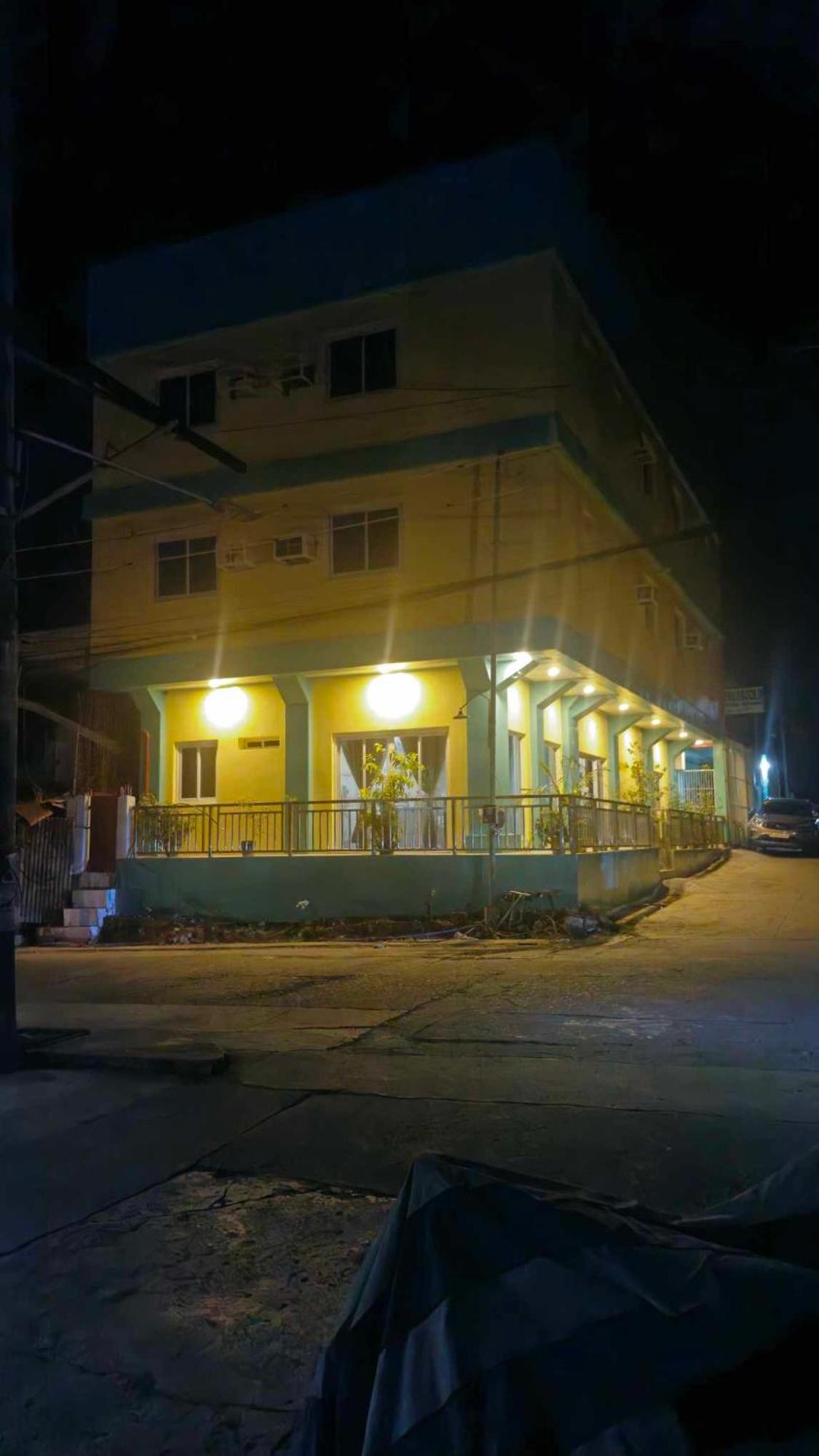 Drossgold Pension House Tubigon Exterior photo